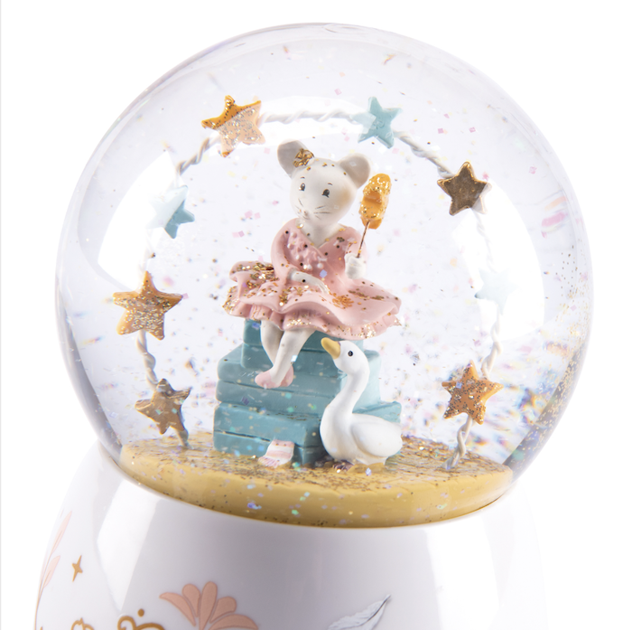 Musical Snow Globe - La Petite Ecole de Danse
