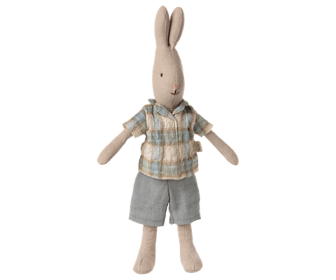 Rabbit Size 1 - Classic Shirt and Shorts